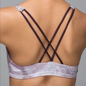 Lululemon Free To Be Bra size 4